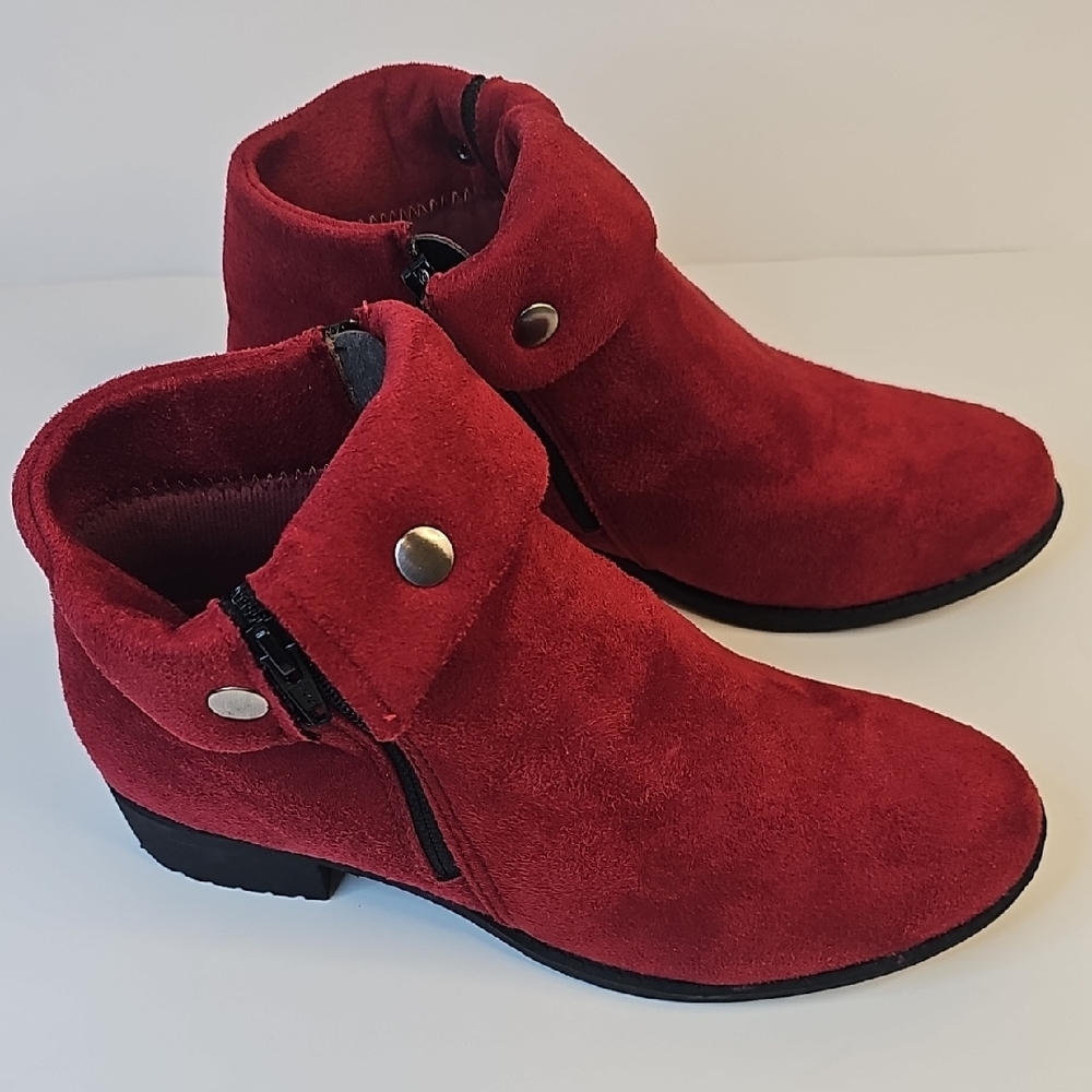 Propet Women's Red Suede Ankle Booties Size 7